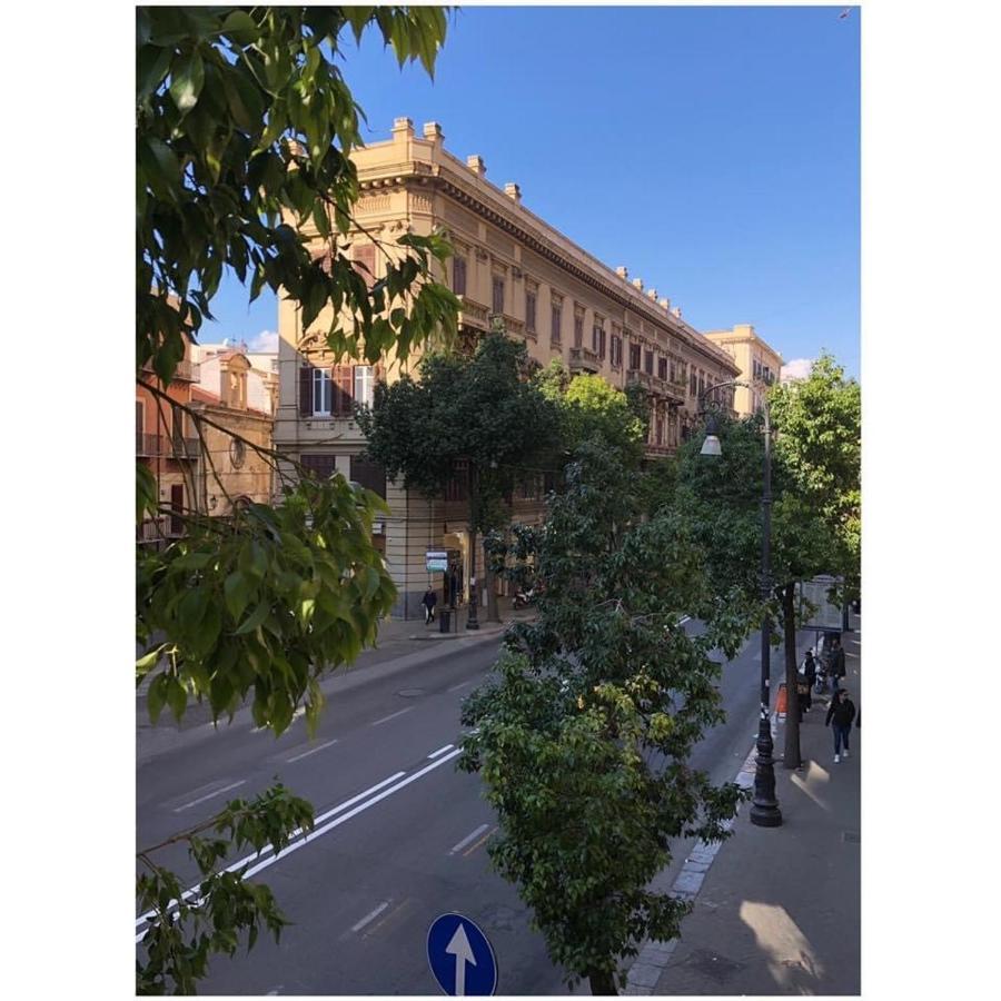 B&B Angolo83 Palermo Centro Eksteriør bilde