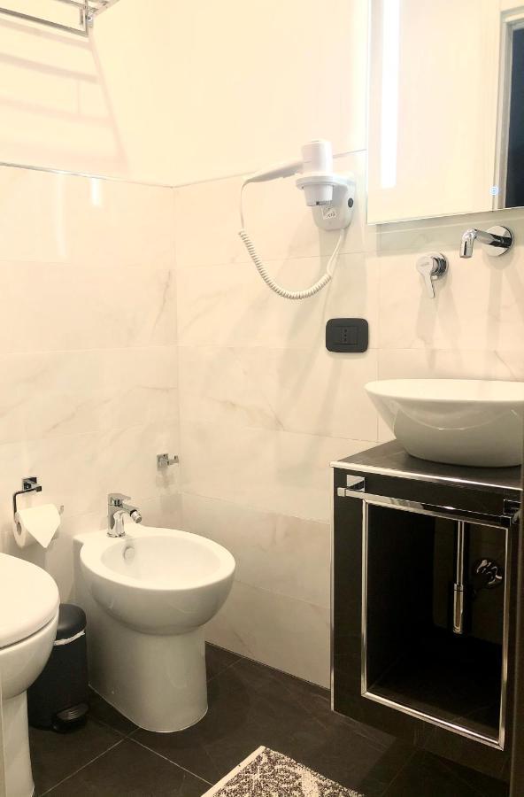 B&B Angolo83 Palermo Centro Eksteriør bilde
