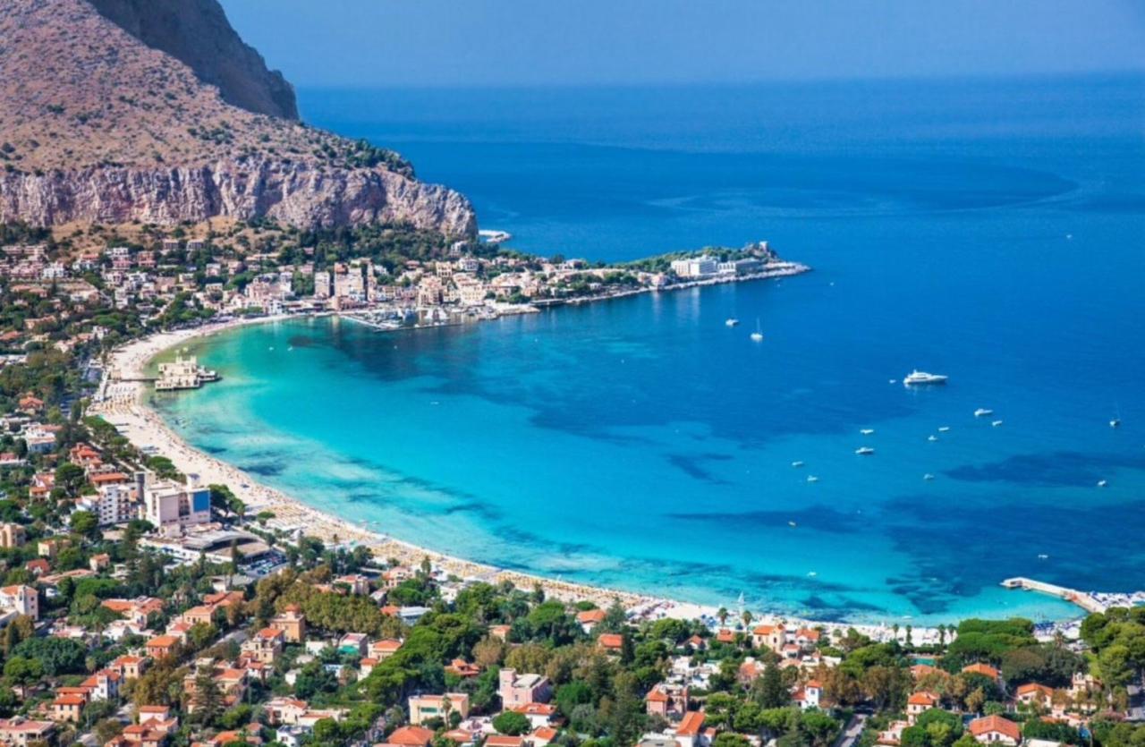 B&B Angolo83 Palermo Centro Eksteriør bilde